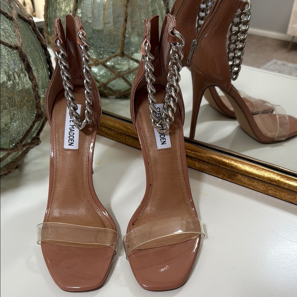 Steve Madden Tan Chain-Embellished Heels